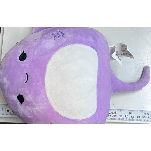 Official Kellytoy Squishmallows Aziza the Stingray 7" Stuffed Plush Animal - Picture 5 of 5